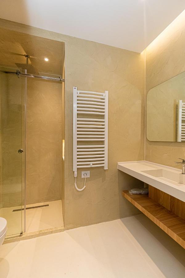 Novus Rooms Avlonya Dış mekan fotoğraf
