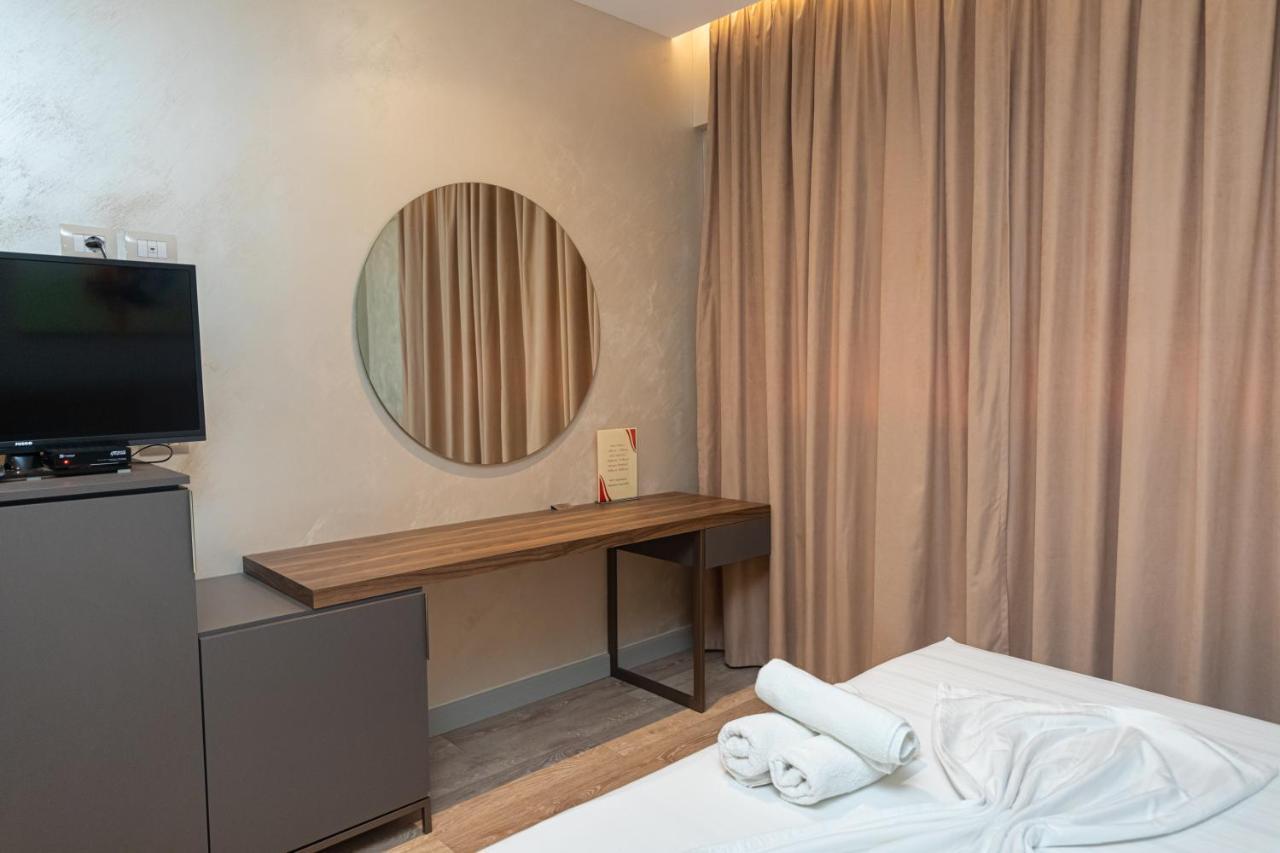 Novus Rooms Avlonya Dış mekan fotoğraf